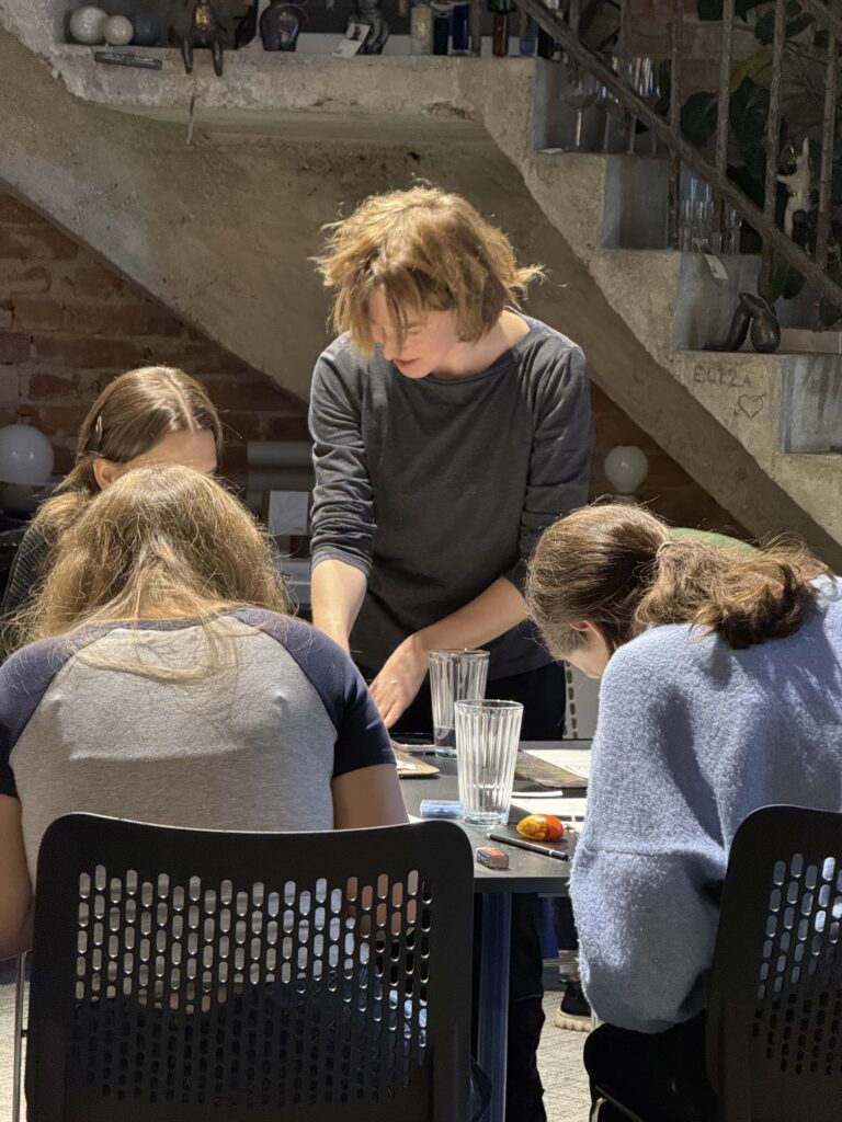 wieża Wrocław kurs rysunku nauka warsztaty artystyczne Elbląska 64